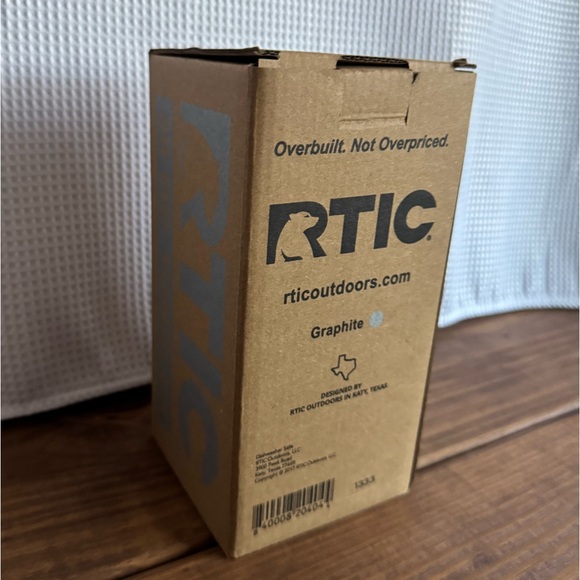 NWT Rtic new insulated Tumbler - Picture 3 of 3